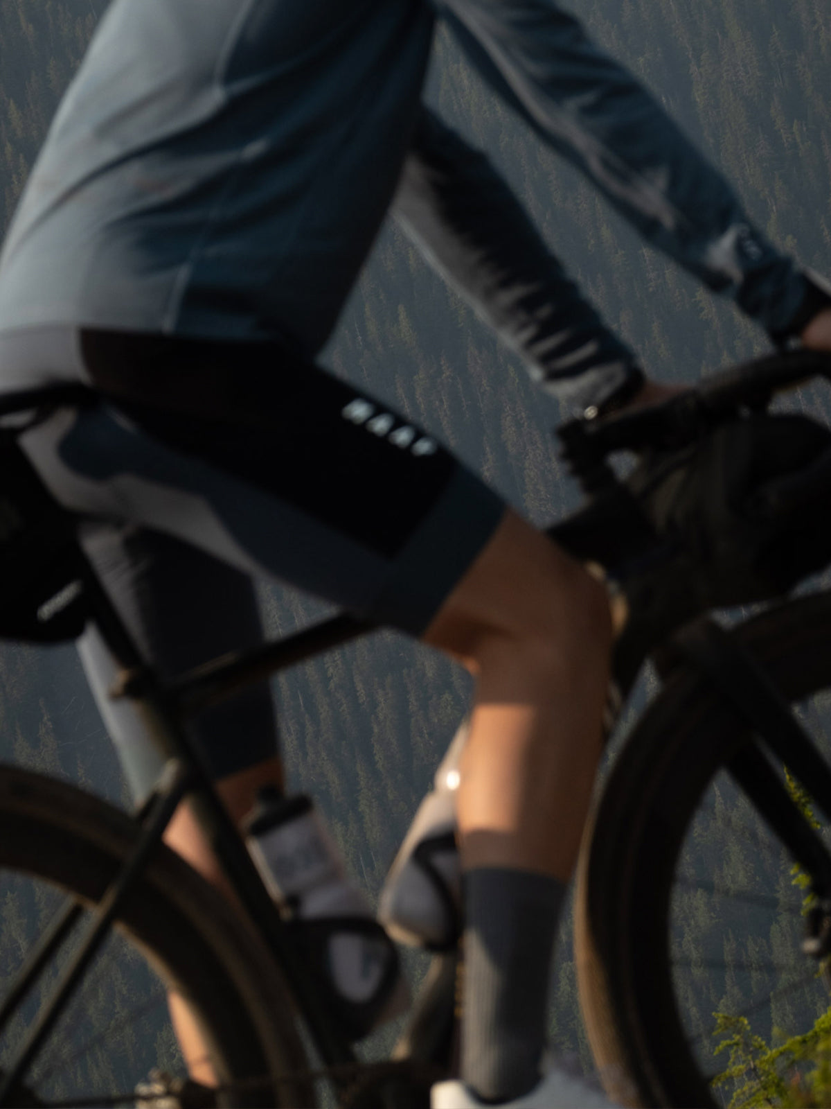 Alt_Road™ Cargo Bib