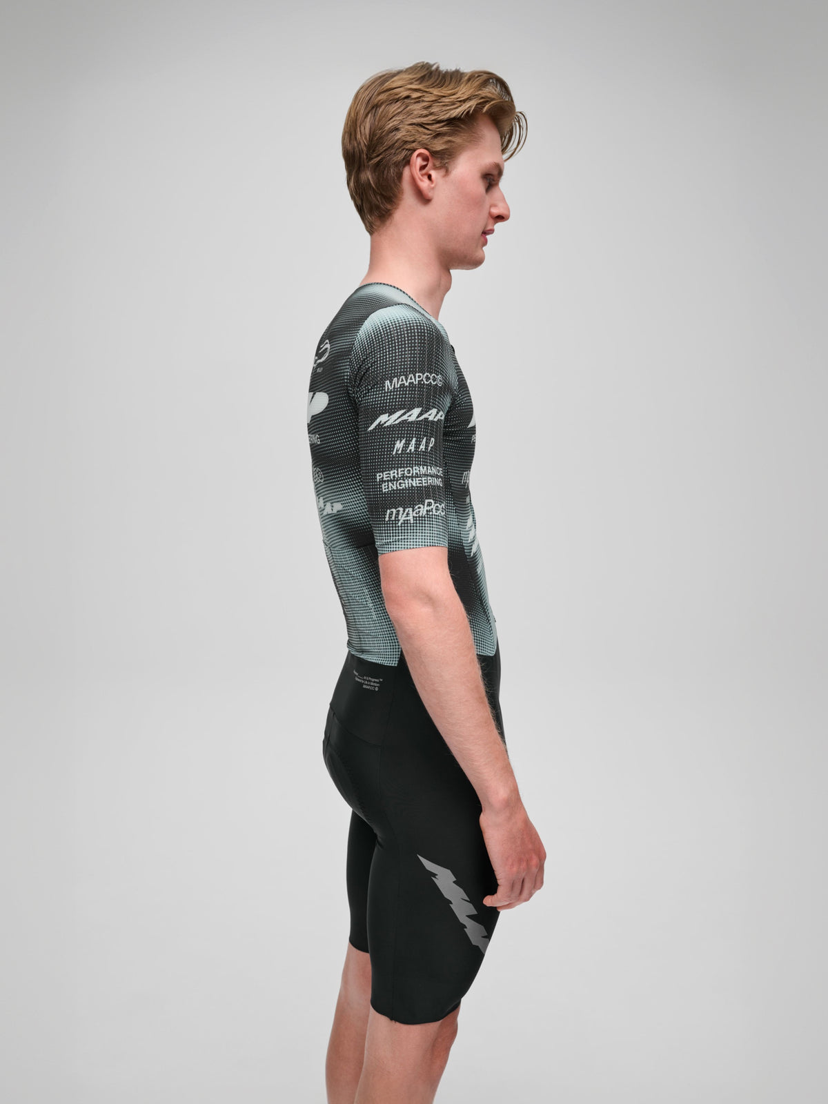 Pro Aero Suit