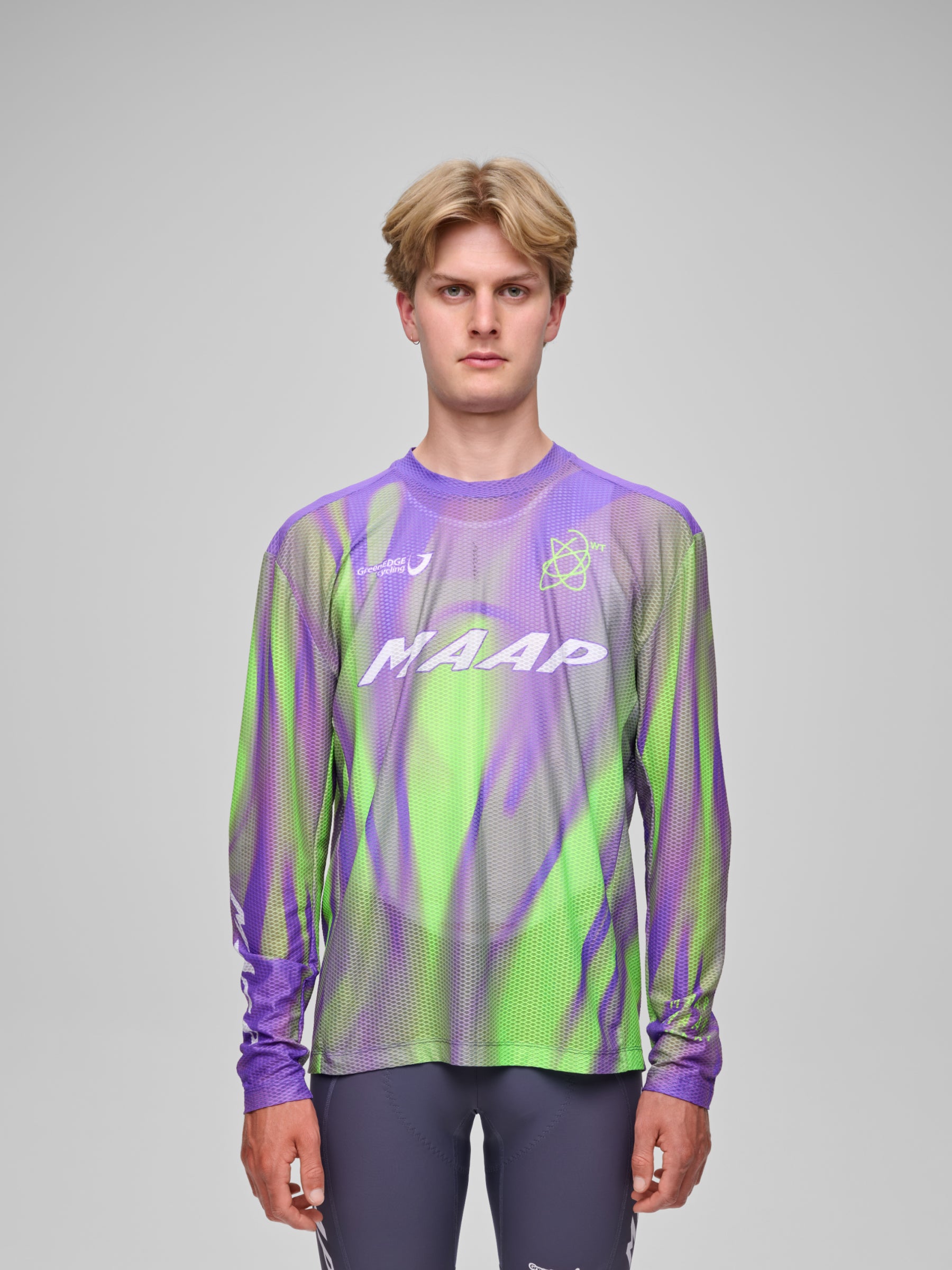 WorldTour 26 Air Mesh LS Tee