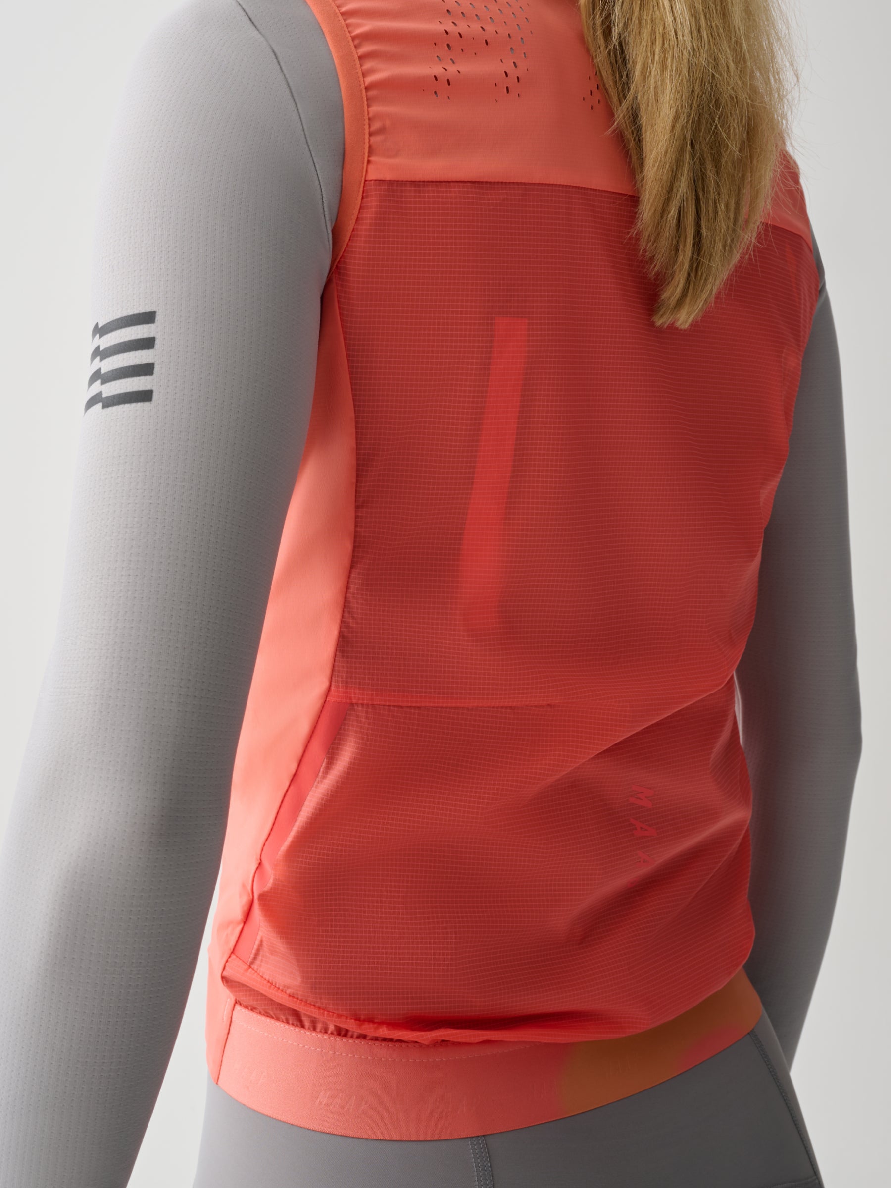 Women's Flow Vest